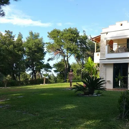 Villa Chris